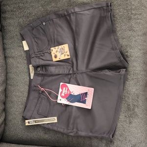 Hybrid & Company shorts